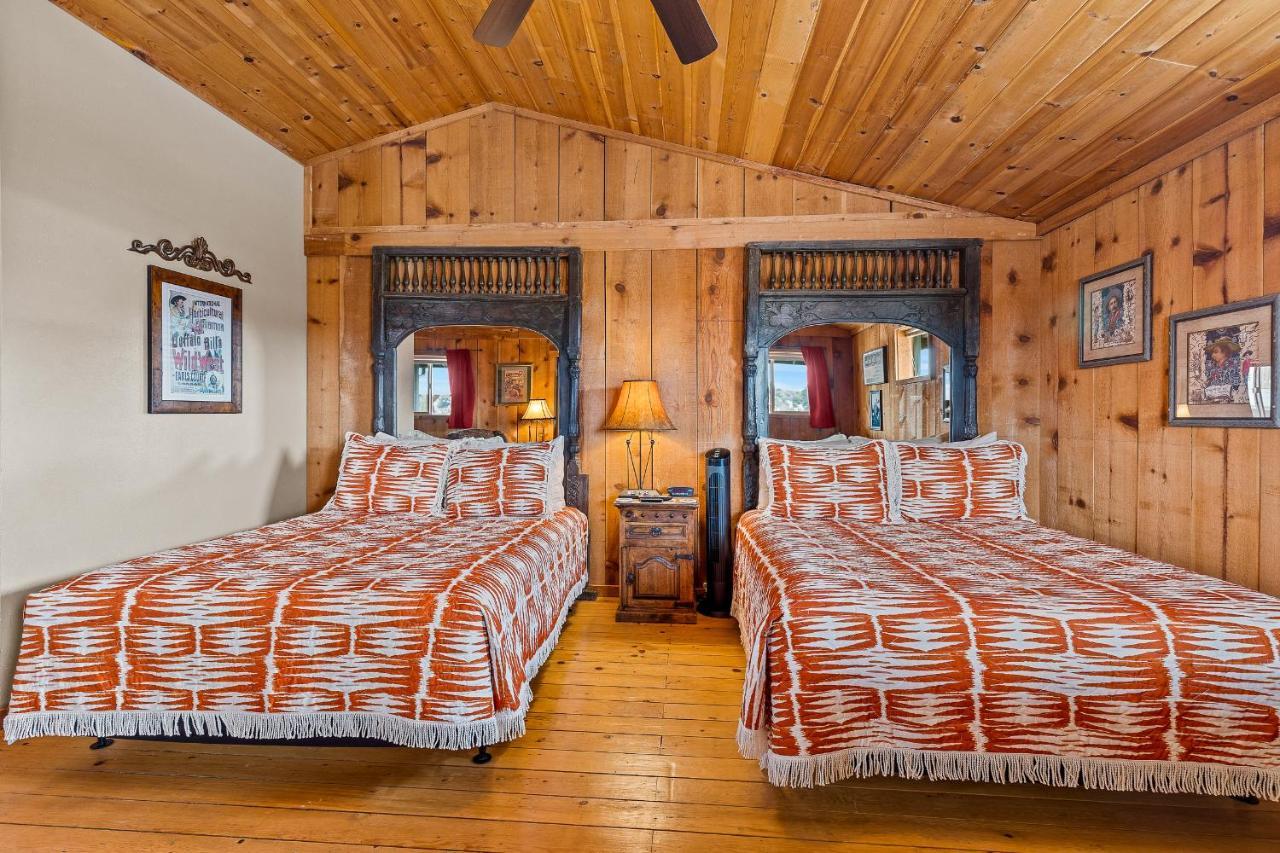 Trapper'S Rendezvous Bed & Breakfast Williams Bagian luar foto
