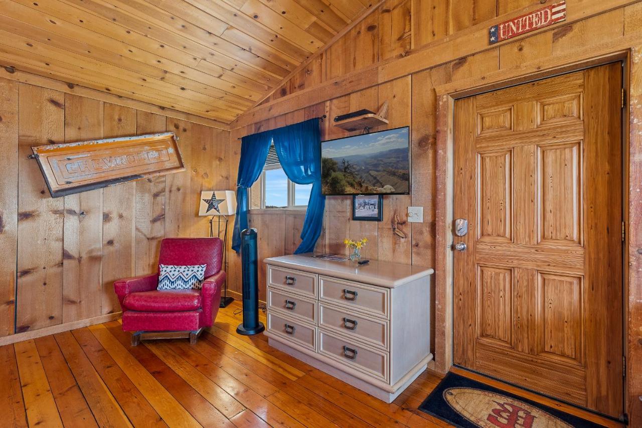 Trapper'S Rendezvous Bed & Breakfast Williams Bagian luar foto