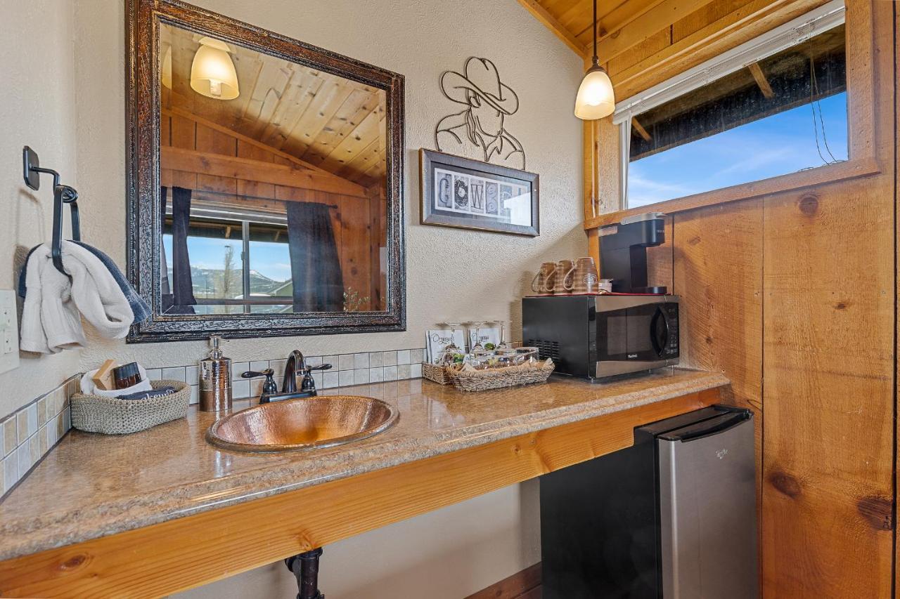 Trapper'S Rendezvous Bed & Breakfast Williams Bagian luar foto
