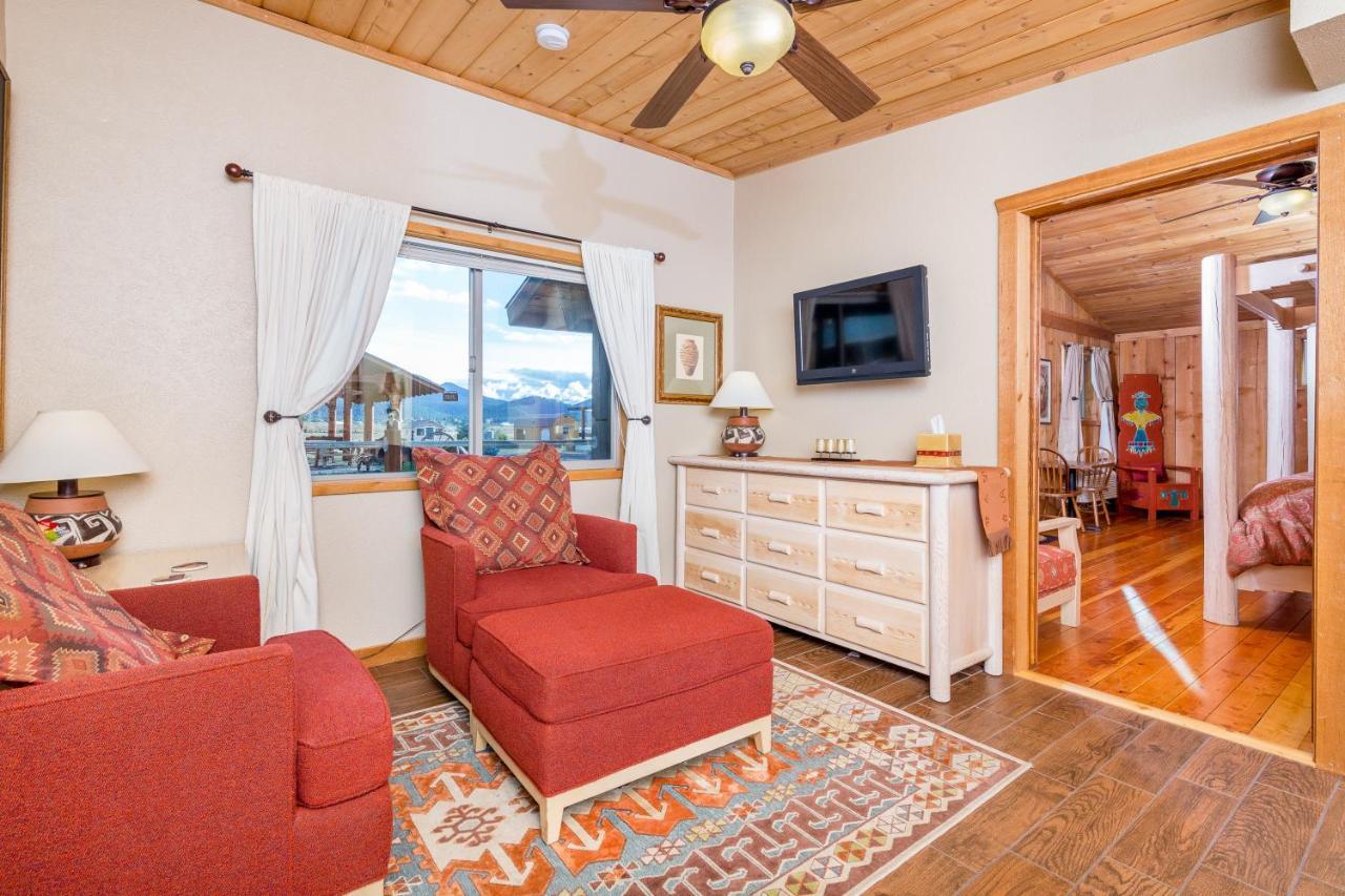 Trapper'S Rendezvous Bed & Breakfast Williams Bagian luar foto